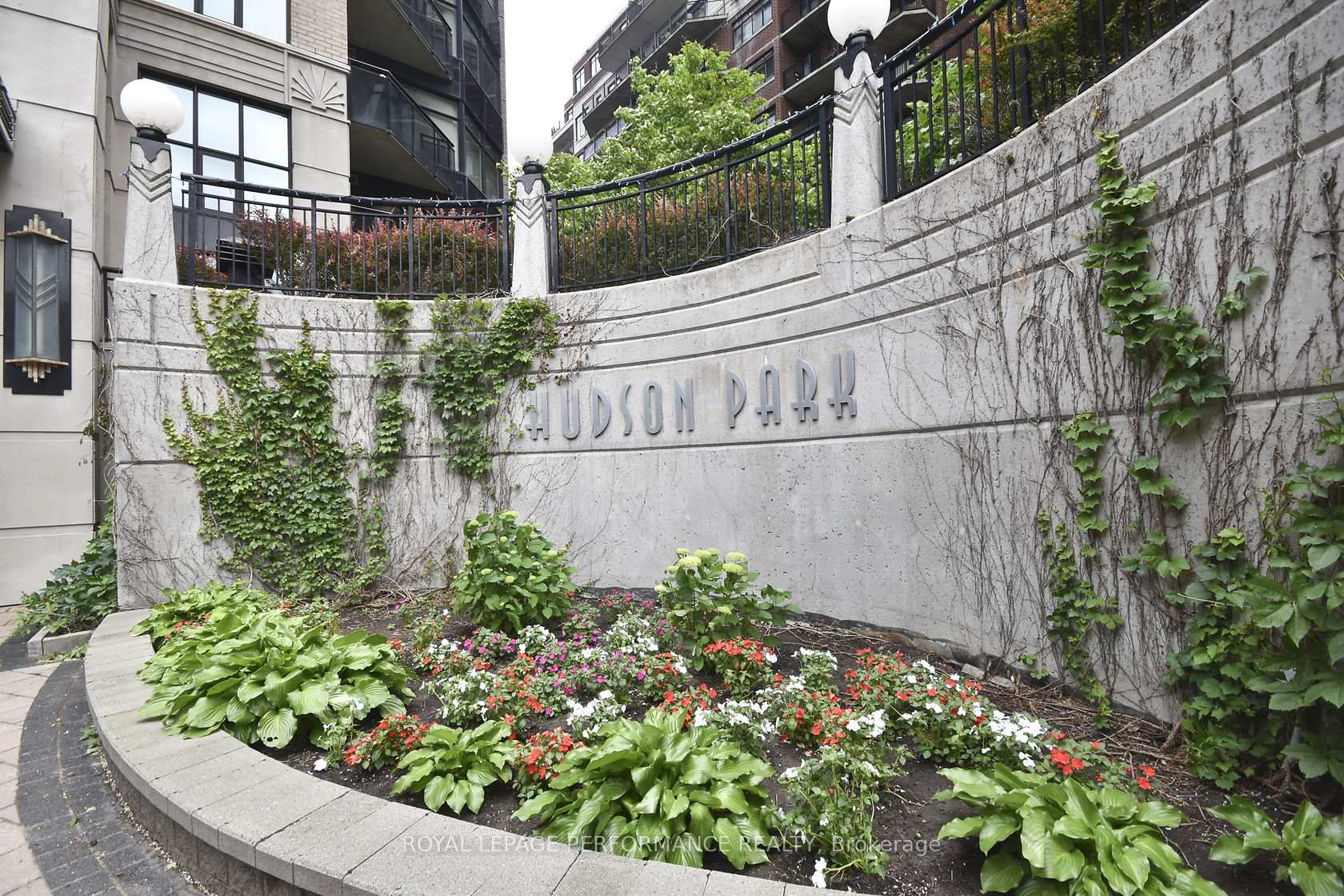 Photo 1 of Unit 408, 245 Kent Street, Ottawa, Ottawa Centre — HOMEH