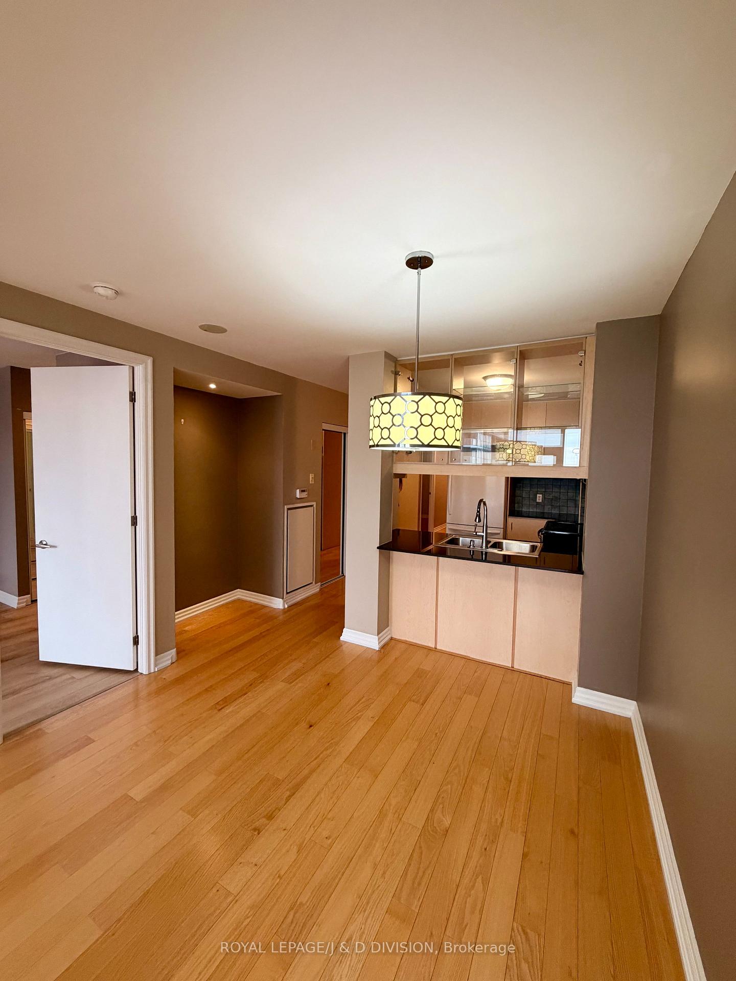 Photo 5 of Unit UPH209, 797 Don Mills Road, Toronto, Flemingdon Park — HOMEH