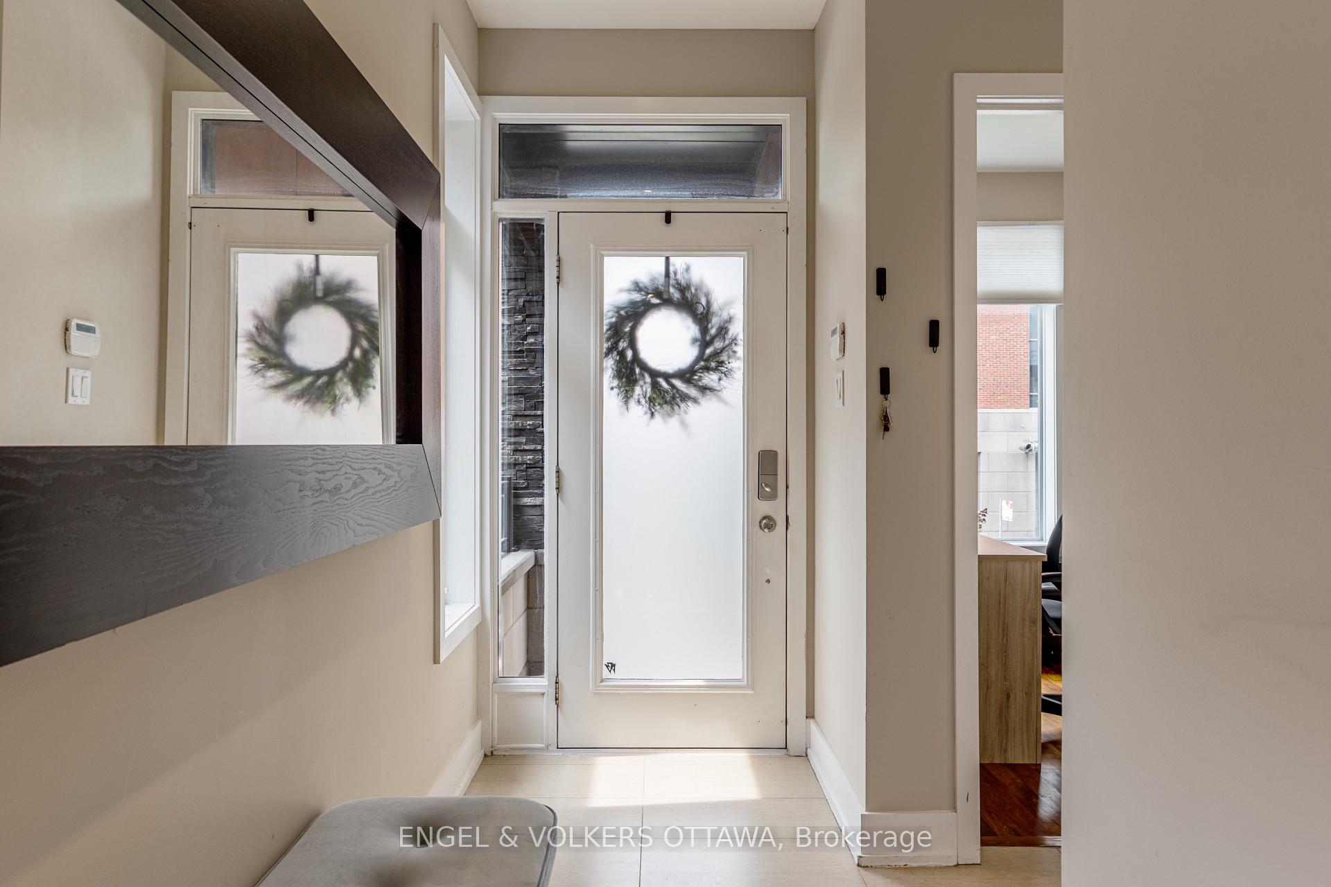 Photo 3 of 82 Pretoria Avenue, Ottawa, Glebe — HOMEH