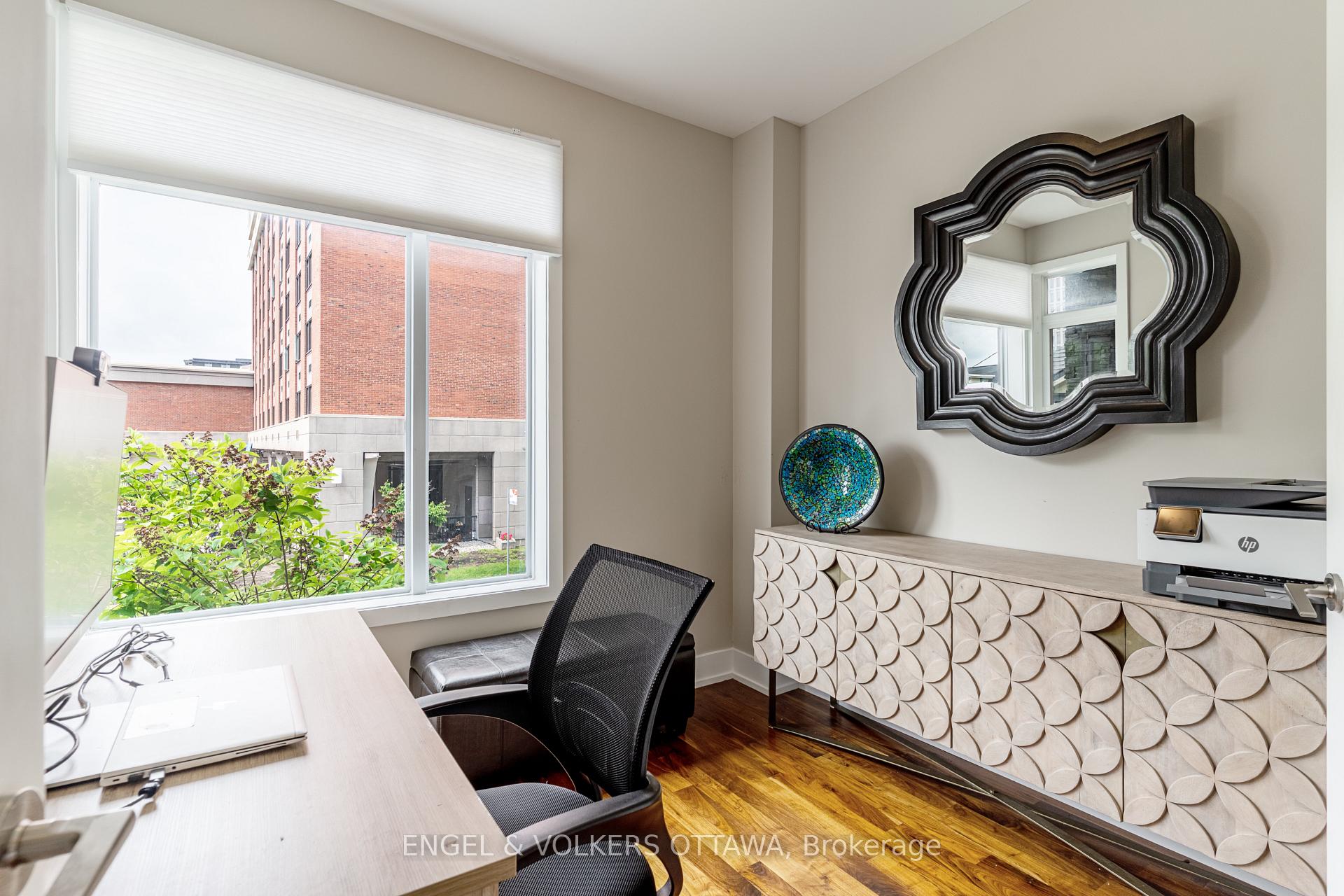 Photo 4 of 82 Pretoria Avenue, Ottawa, Glebe — HOMEH