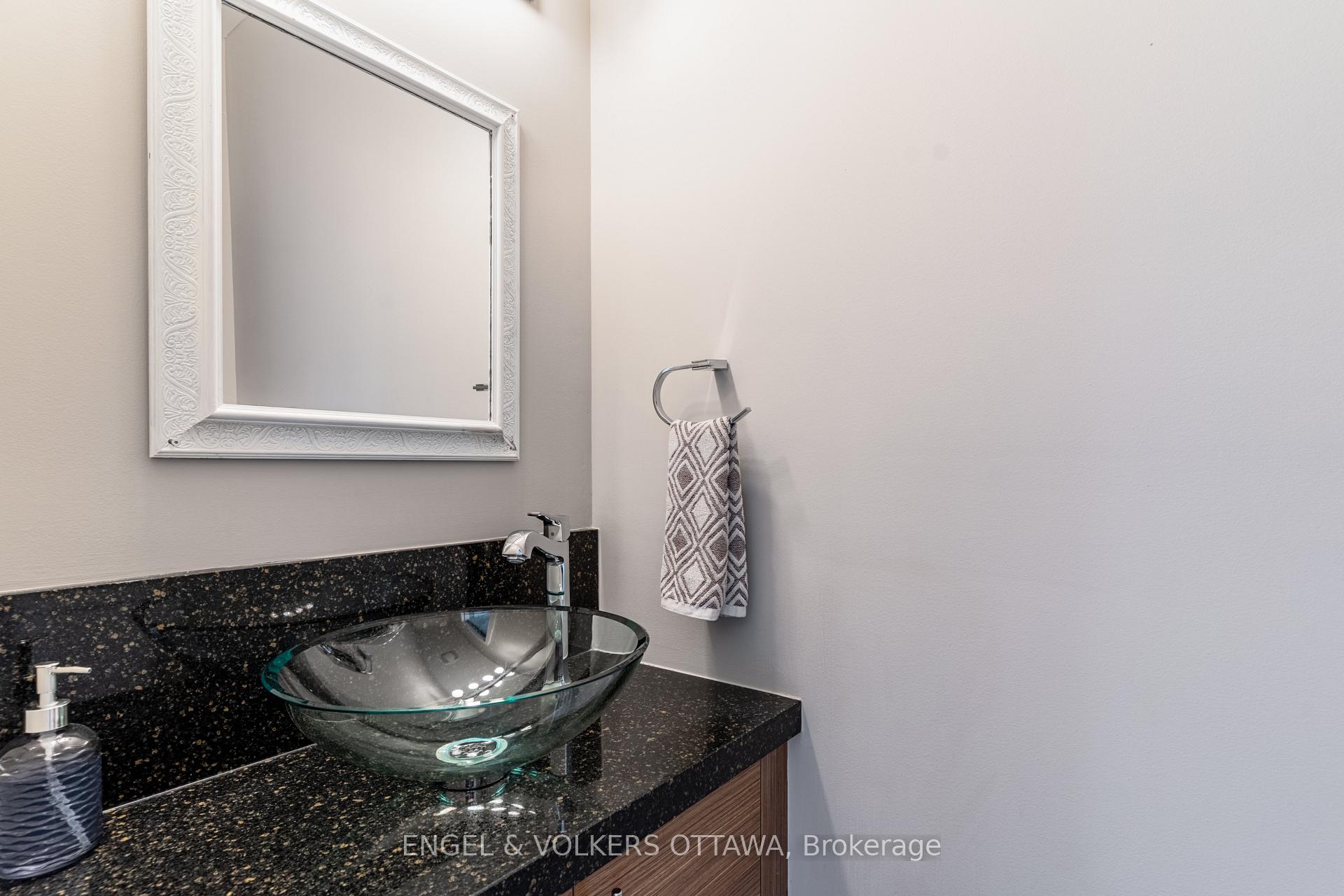 Photo 21 of 82 Pretoria Avenue, Ottawa, Glebe — HOMEH