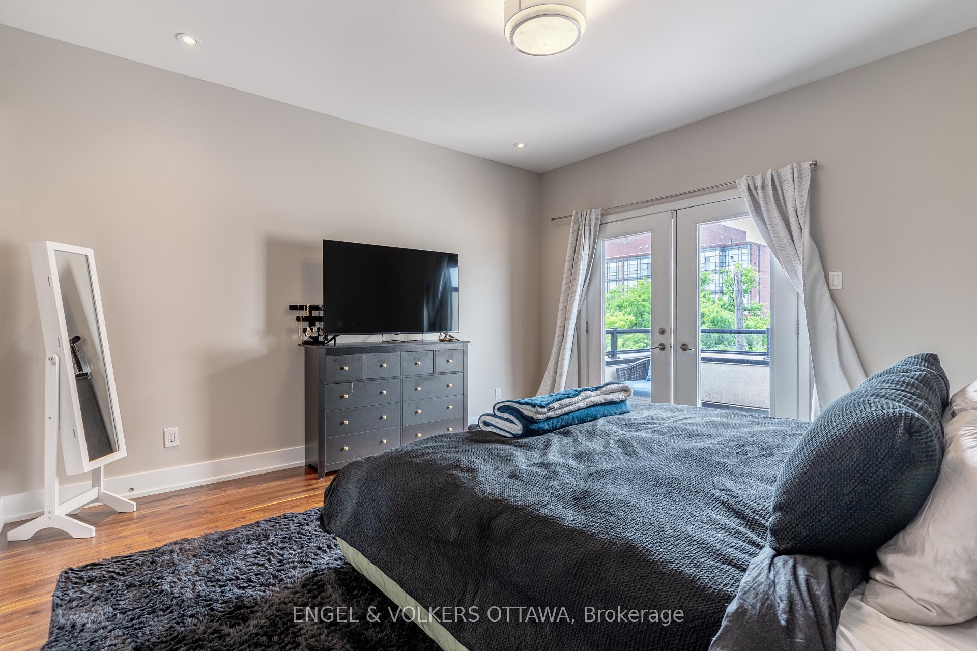Photo 33 of 82 Pretoria Avenue, Ottawa, Glebe — HOMEH