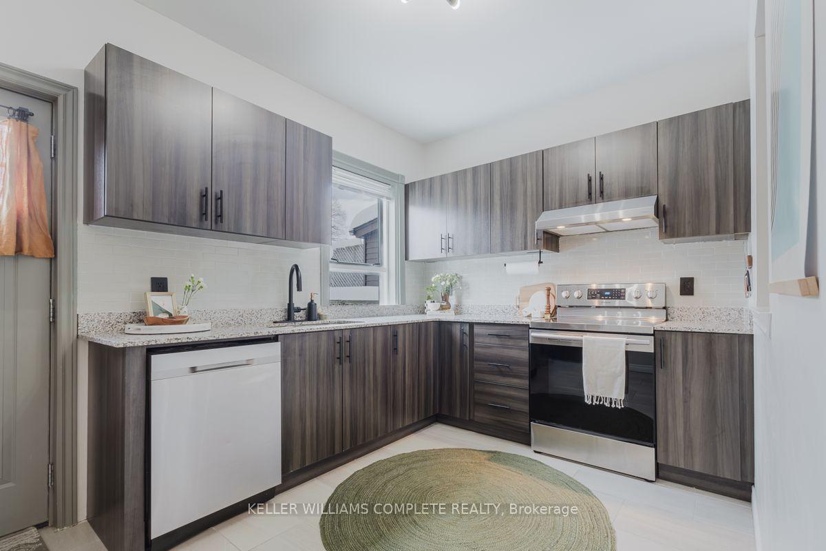 Photo 32 of 63 Cedar Avenue, Hamilton, Blakeley — HOMEH