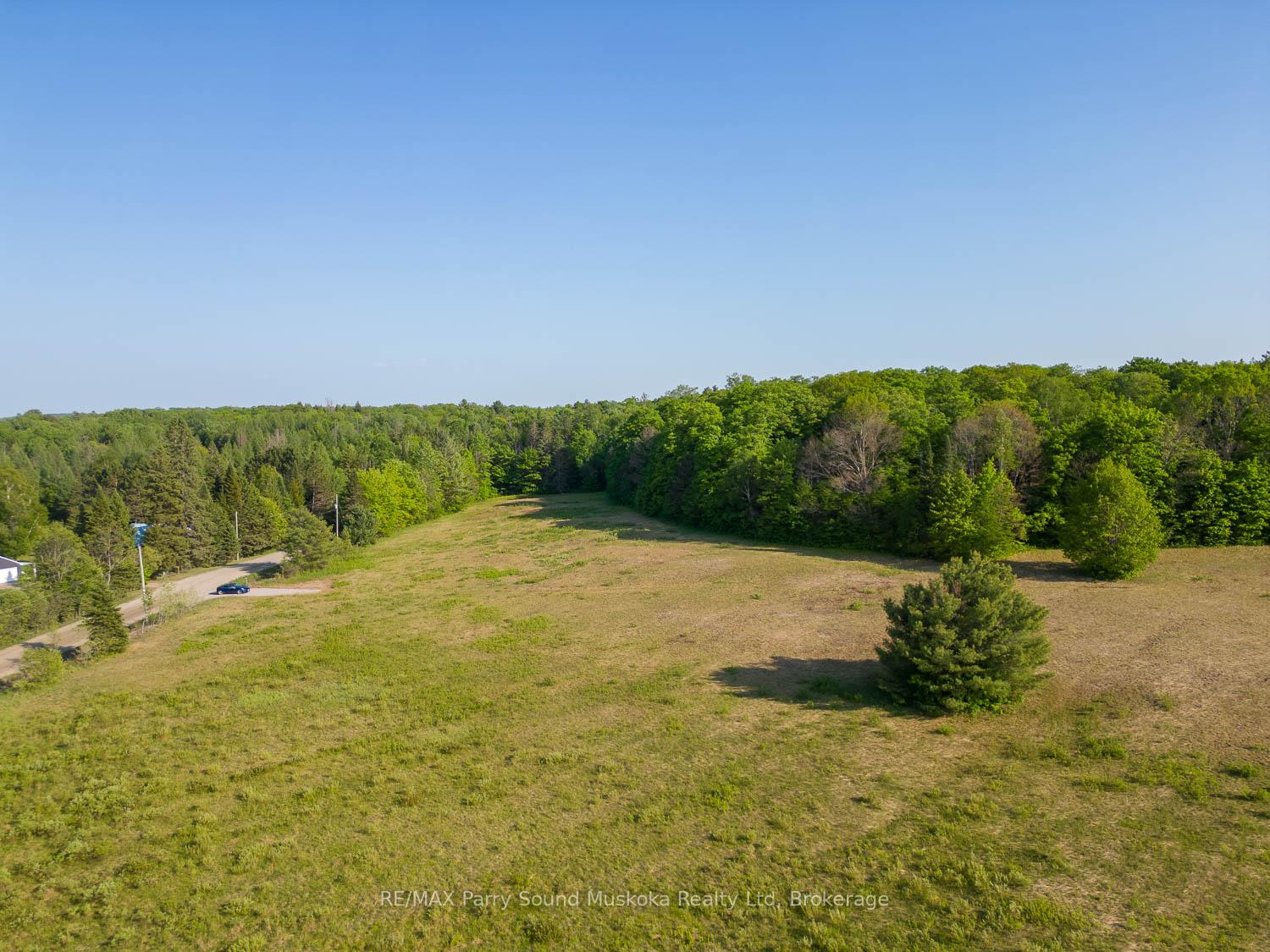 Photo 11 of 2899 Midlothian Road S, Magnetawan, Spence — HOMEH