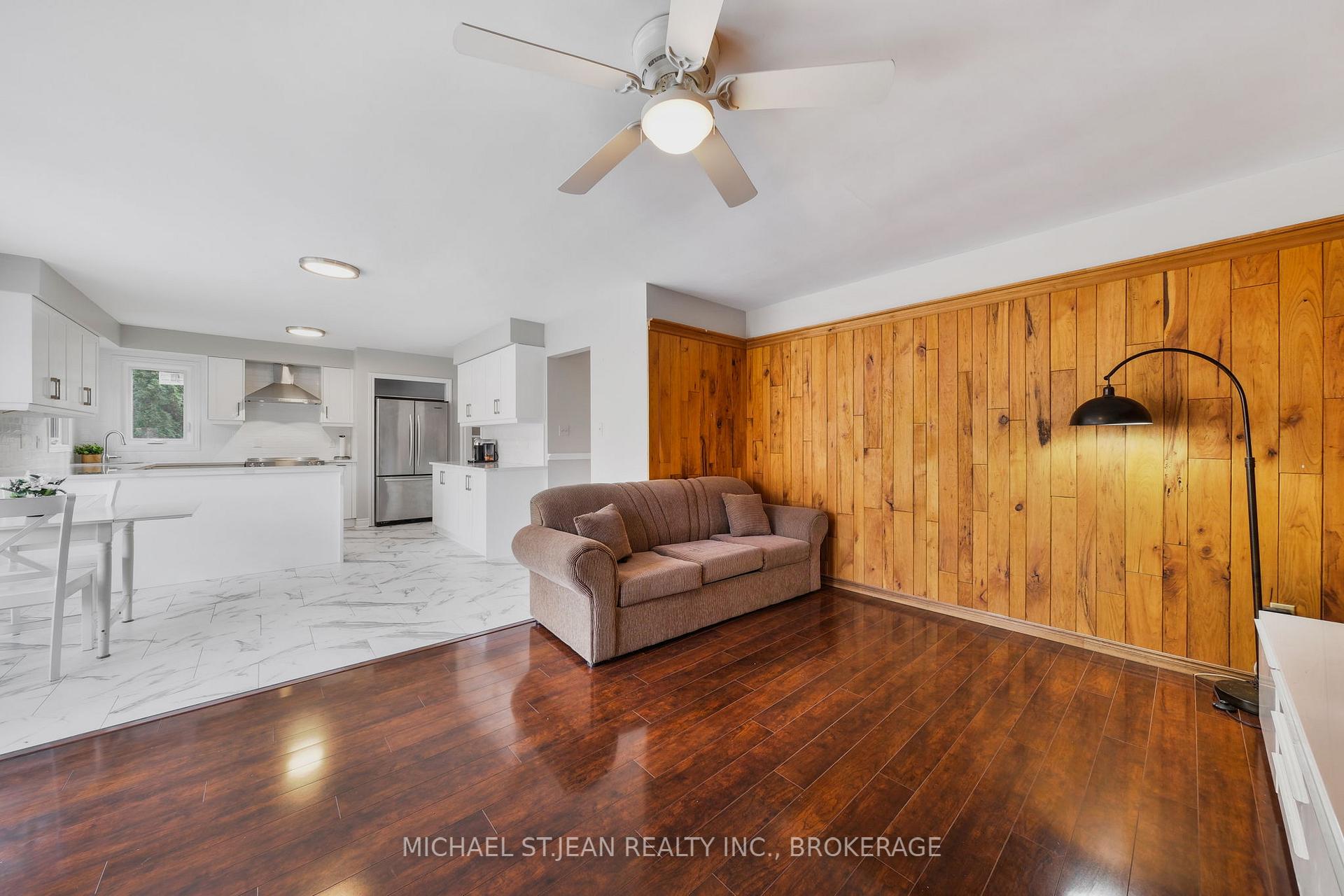 Photo 5 of 245 Stadacona Avenue, Hamilton, Ancaster — HOMEH