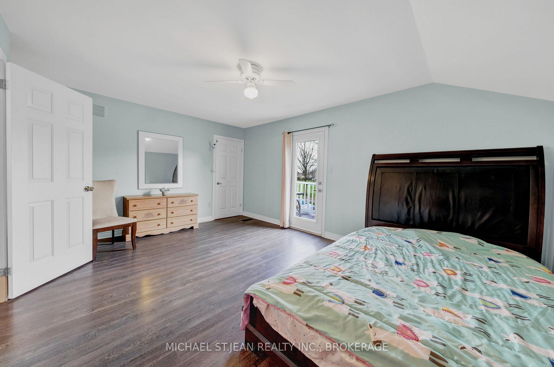 Photo 22 of 245 Stadacona Avenue, Hamilton, Ancaster — HOMEH