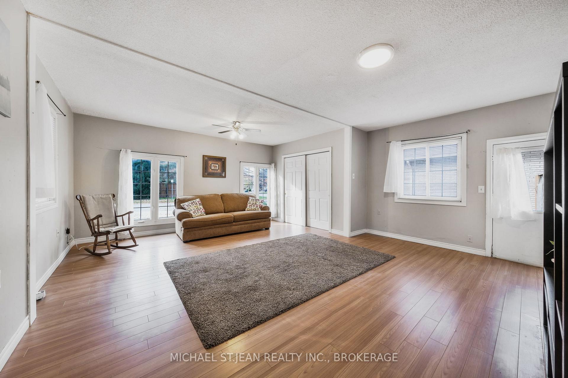 Photo 29 of 245 Stadacona Avenue, Hamilton, Ancaster — HOMEH