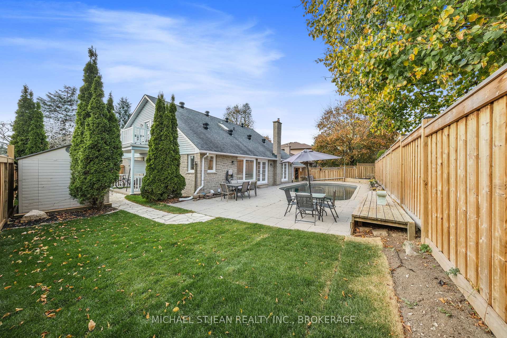 Photo 37 of 245 Stadacona Avenue, Hamilton, Ancaster — HOMEH