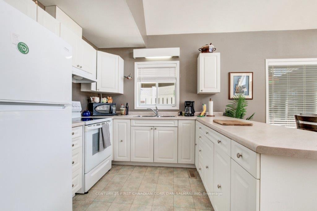 Photo 13 of 397 Stanley Park Drive, Central Elgin, Rural Central Elgin — HOMEH