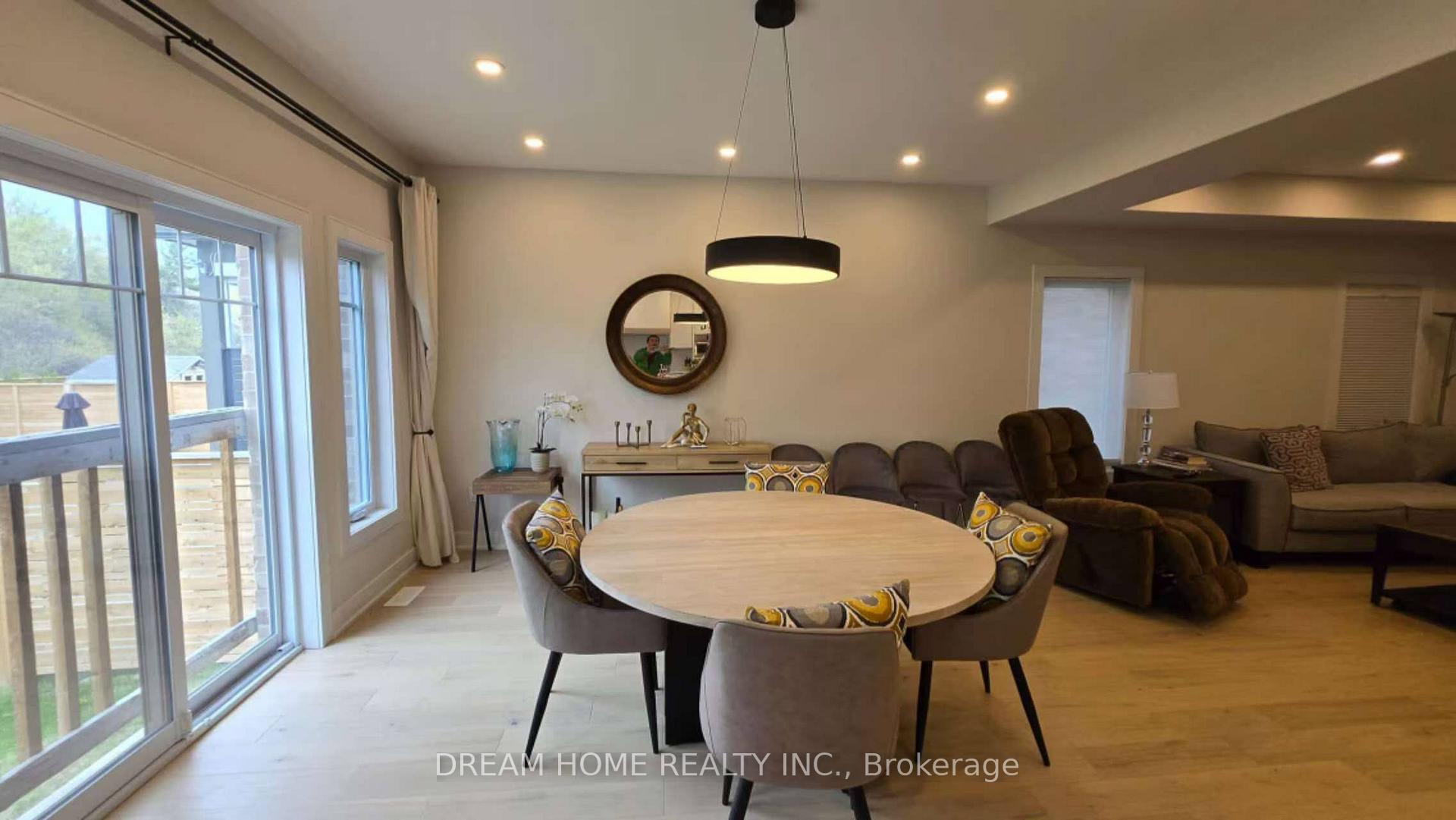 Photo 7 of 112 Plewes Drive, Collingwood — HOMEH