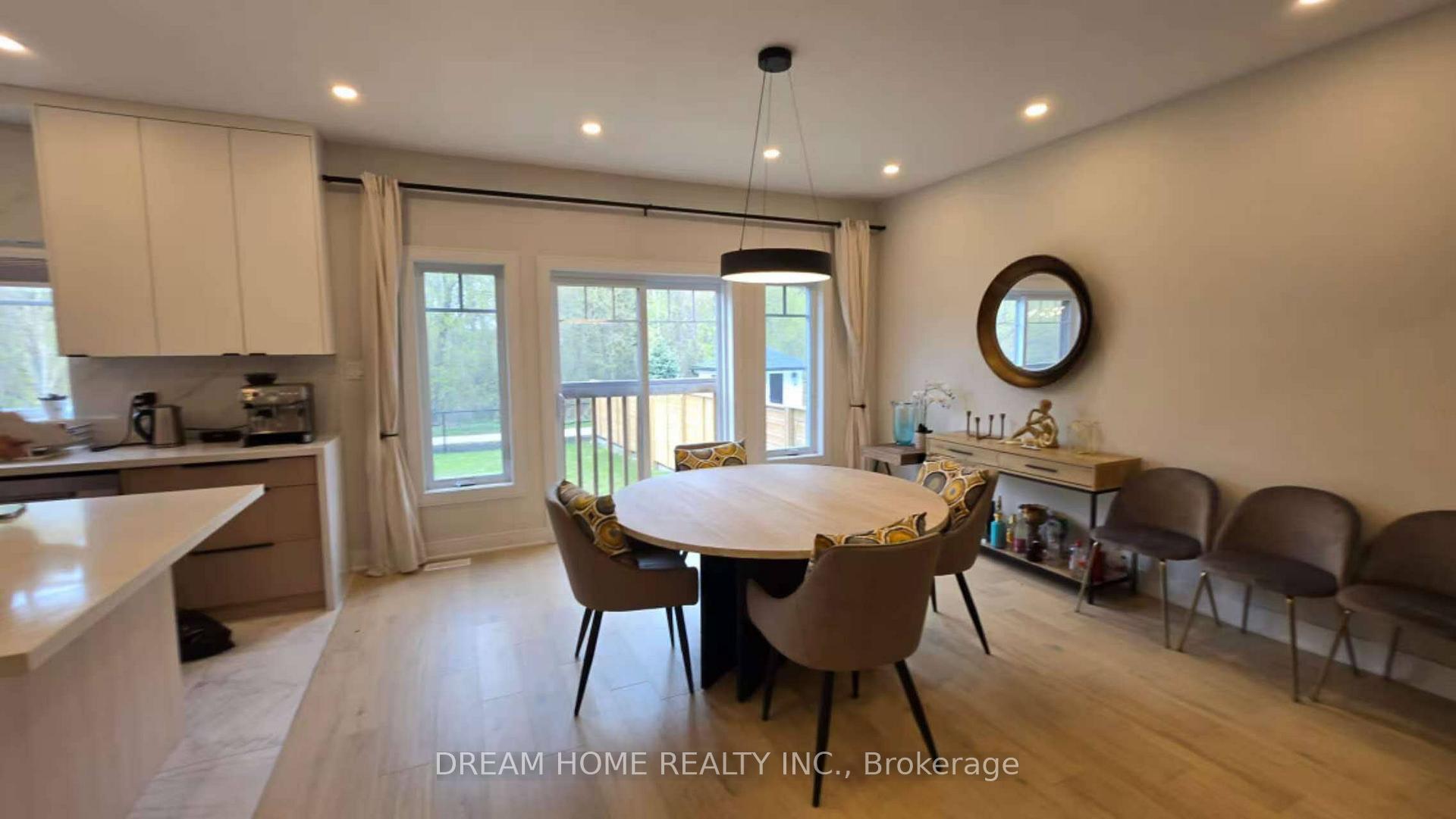 Photo 9 of 112 Plewes Drive, Collingwood — HOMEH