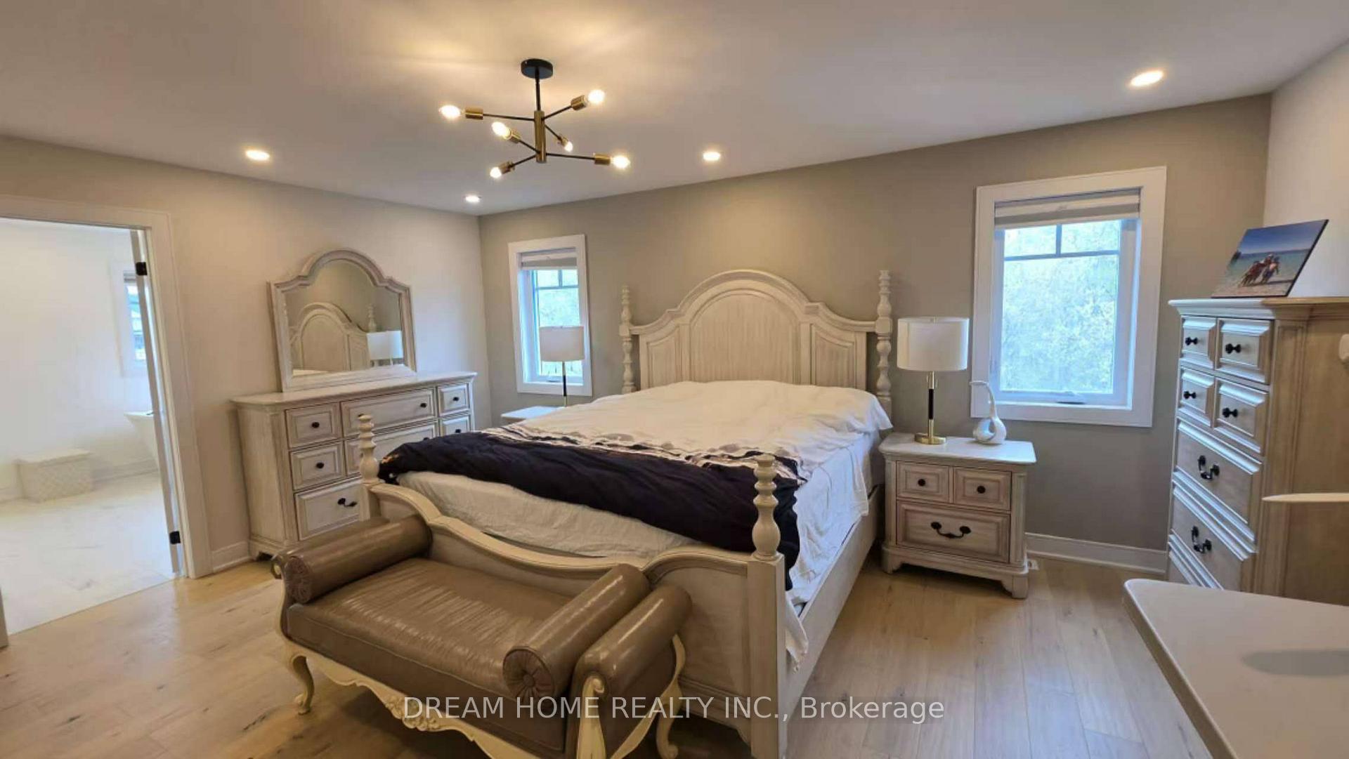 Photo 18 of 112 Plewes Drive, Collingwood — HOMEH