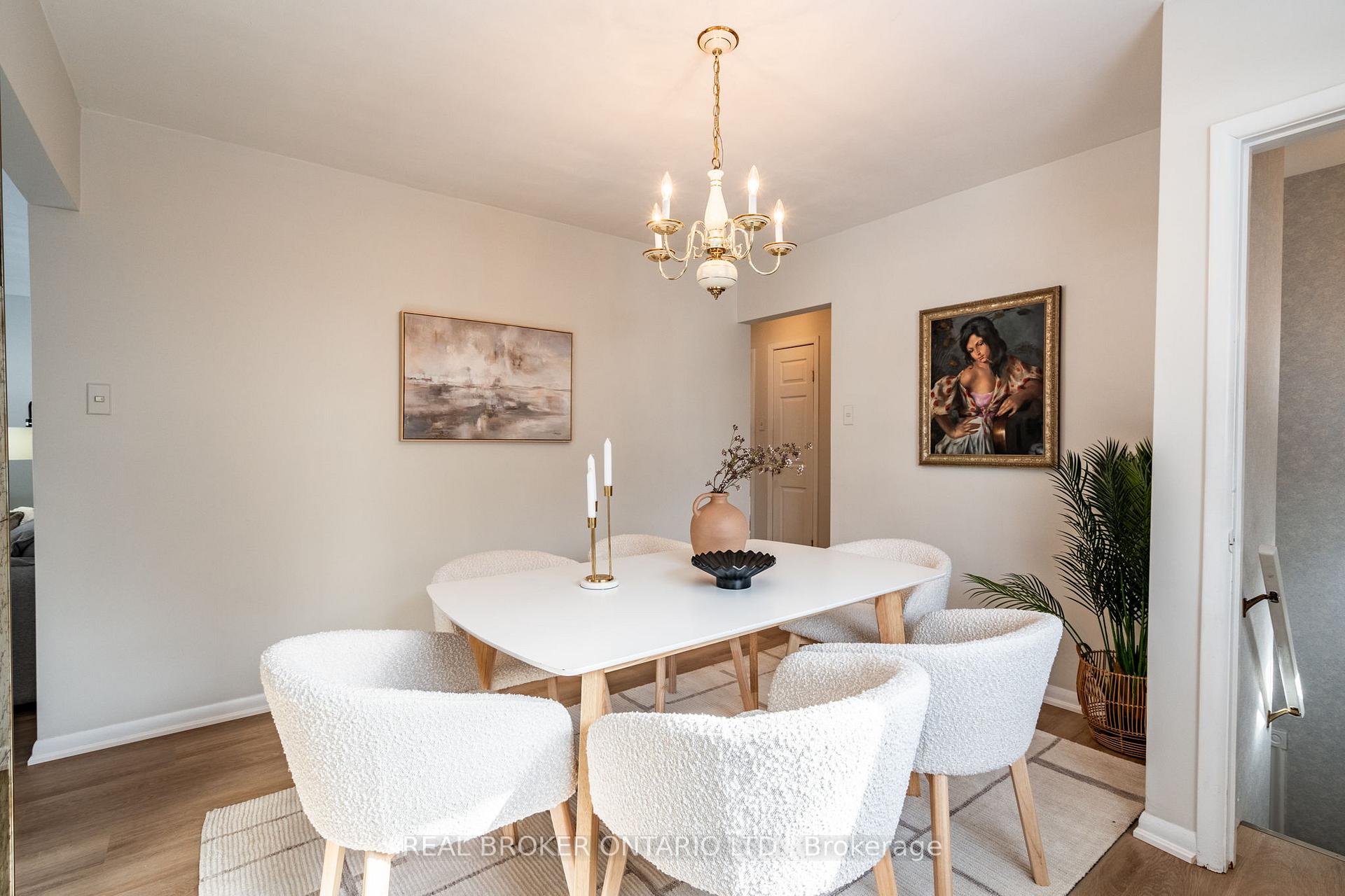 Photo 18 of 11 Leadale Place, Hamilton, Buchanan — HOMEH