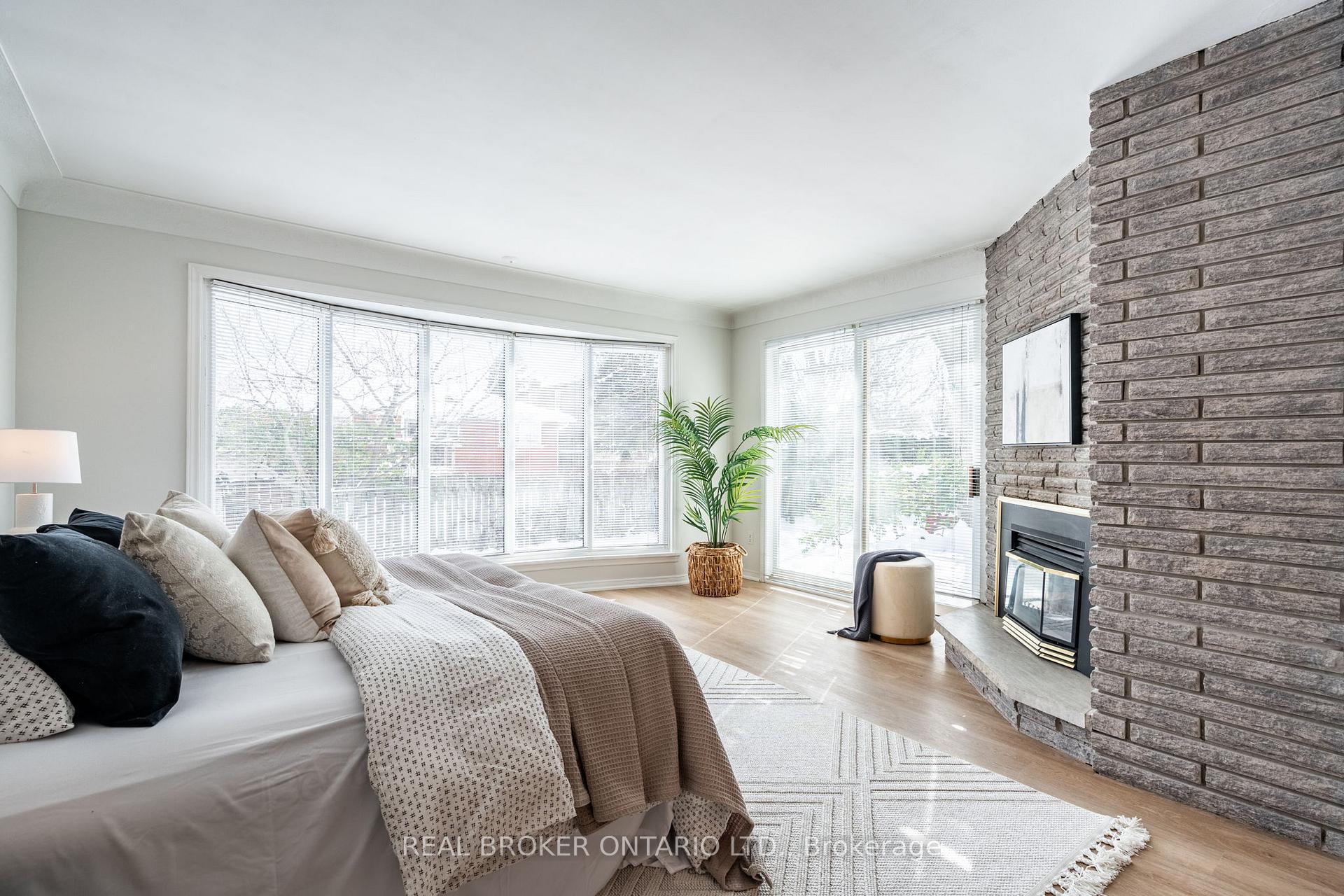 Photo 22 of 11 Leadale Place, Hamilton, Buchanan — HOMEH