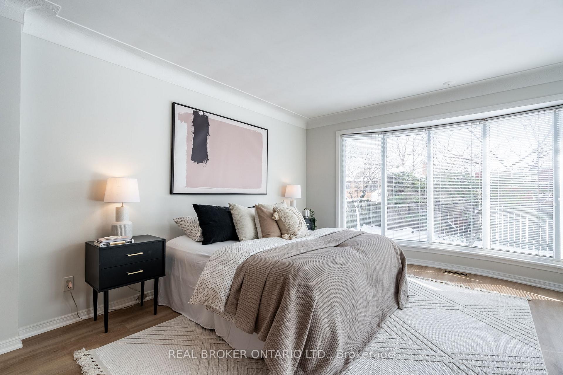 Photo 23 of 11 Leadale Place, Hamilton, Buchanan — HOMEH