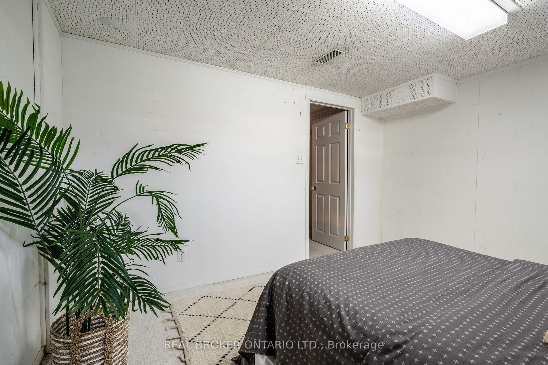 Photo 39 of 11 Leadale Place, Hamilton, Buchanan — HOMEH