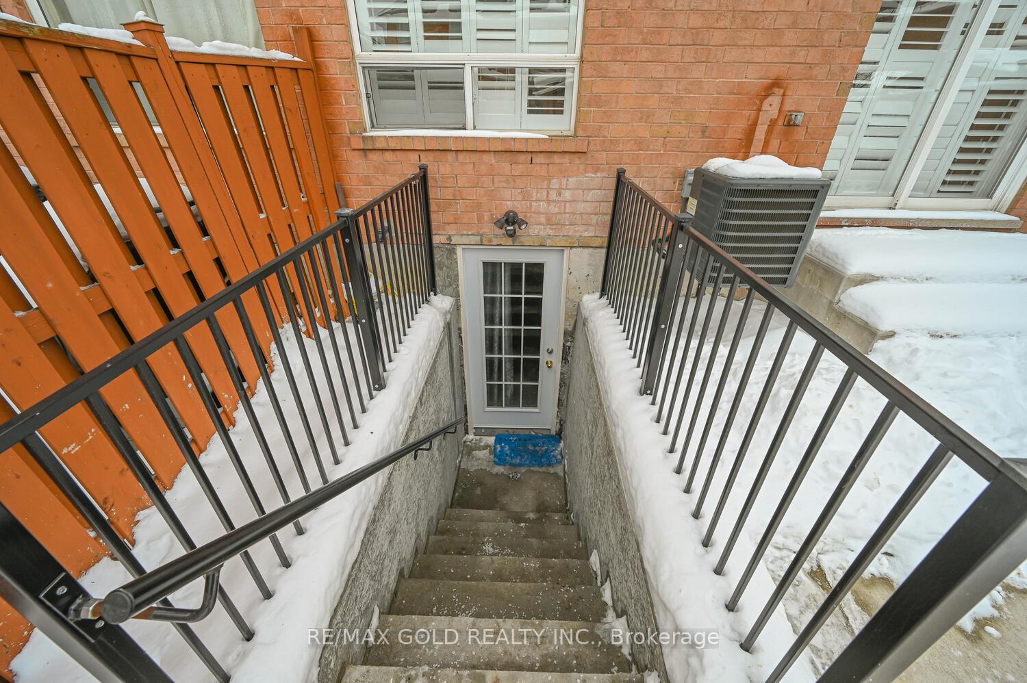 Photo 32 of 11 Murphy Road, Brampton, Gore Industrial North — HOMEH