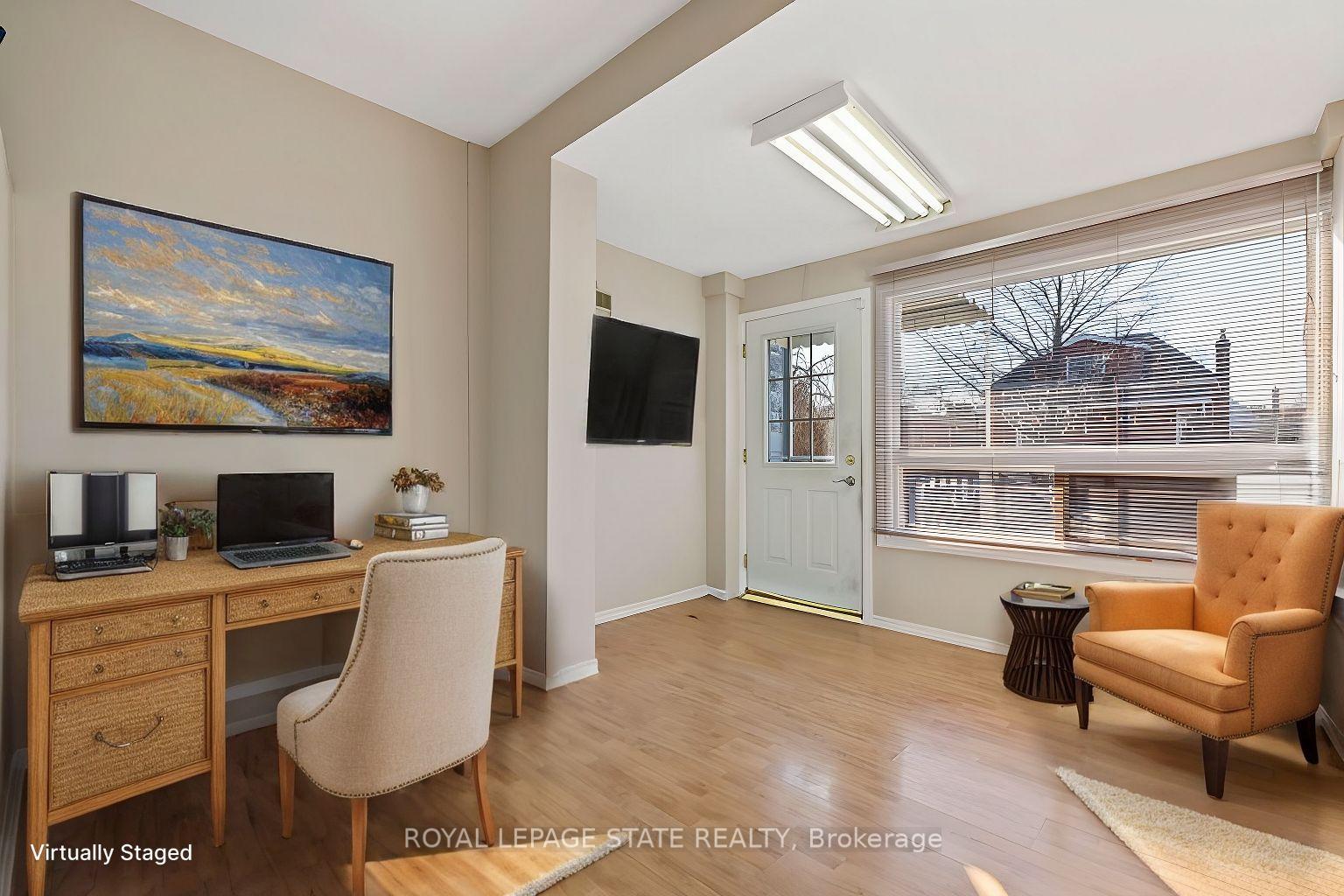 Photo 2 of 135 Britannia Avenue, Hamilton, Crown Point — HOMEH