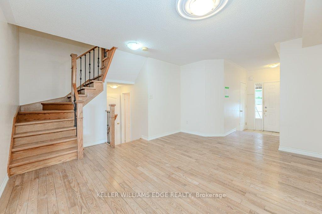 Photo 8 of 11 Baha Crescent, Brampton, Fletcher's Meadow — HOMEH
