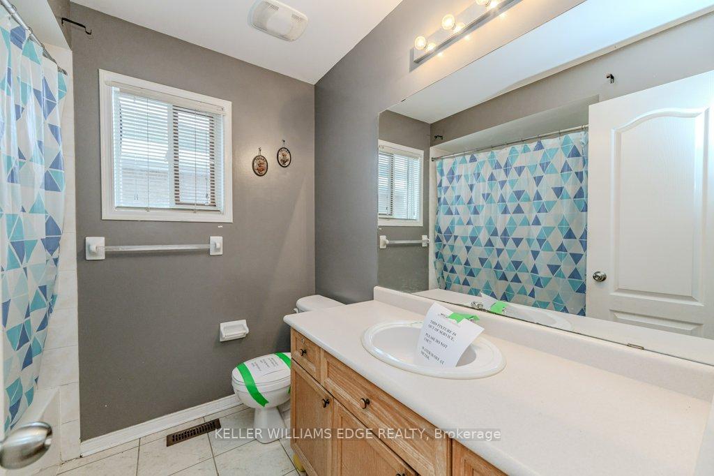 Photo 29 of 11 Baha Crescent, Brampton, Fletcher's Meadow — HOMEH