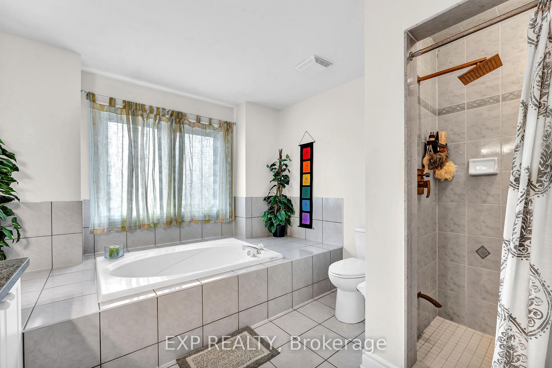Photo 28 of 169 Treeline Boulevard, Brampton, Vales of Castlemore — HOMEH