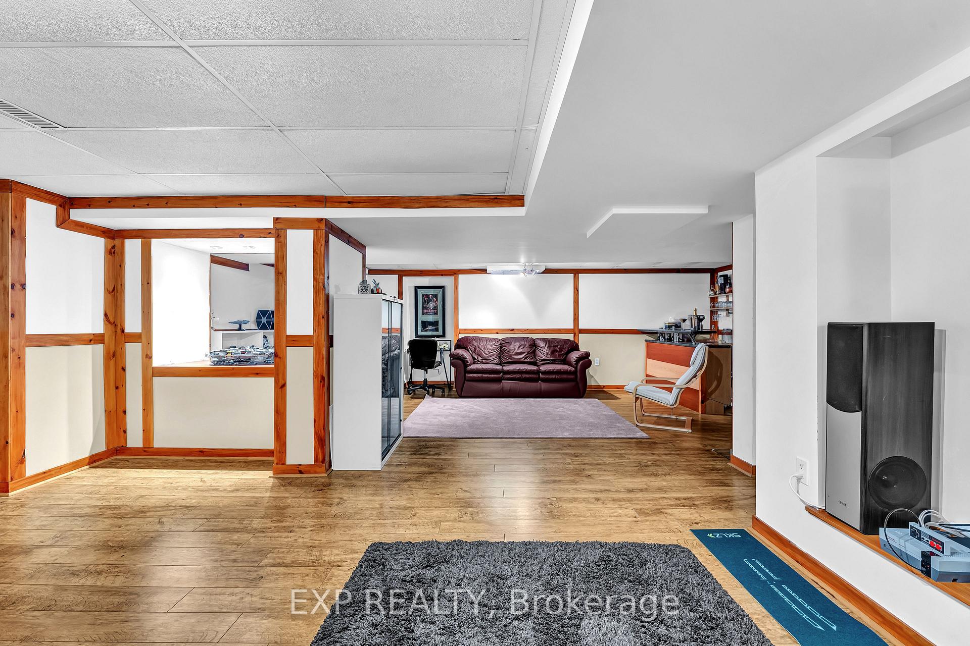 Photo 35 of 169 Treeline Boulevard, Brampton, Vales of Castlemore — HOMEH