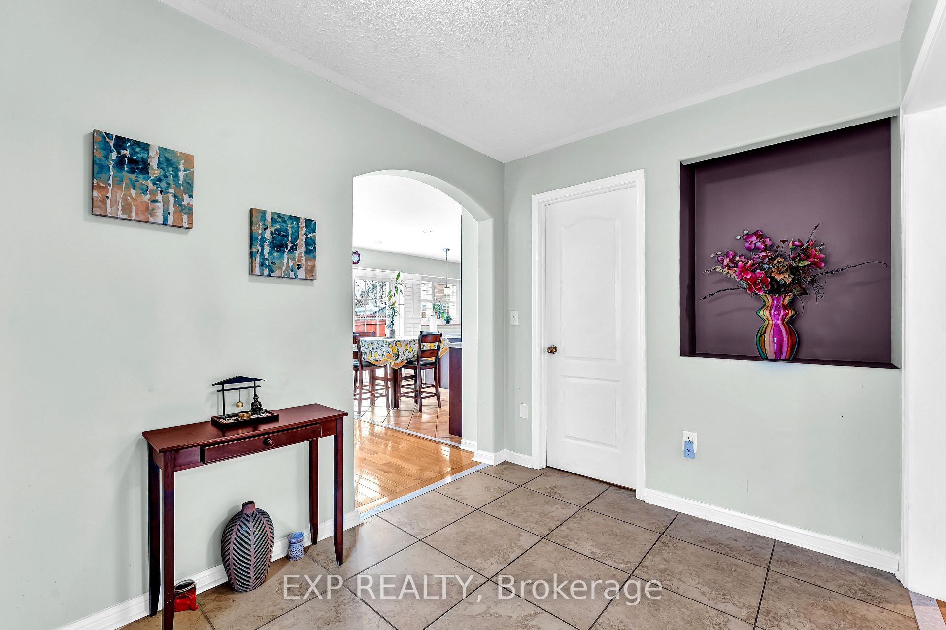 Photo 41 of 169 Treeline Boulevard, Brampton, Vales of Castlemore — HOMEH