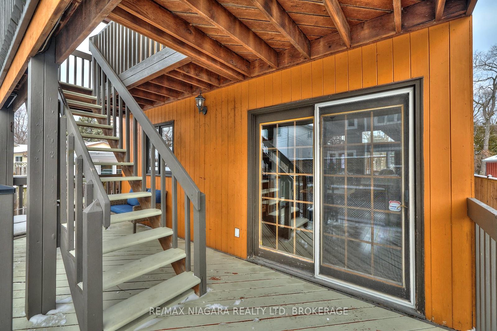 Photo 35 of 12 1/2 Lombardy Avenue, St. Catharines, Port Weller — HOMEH