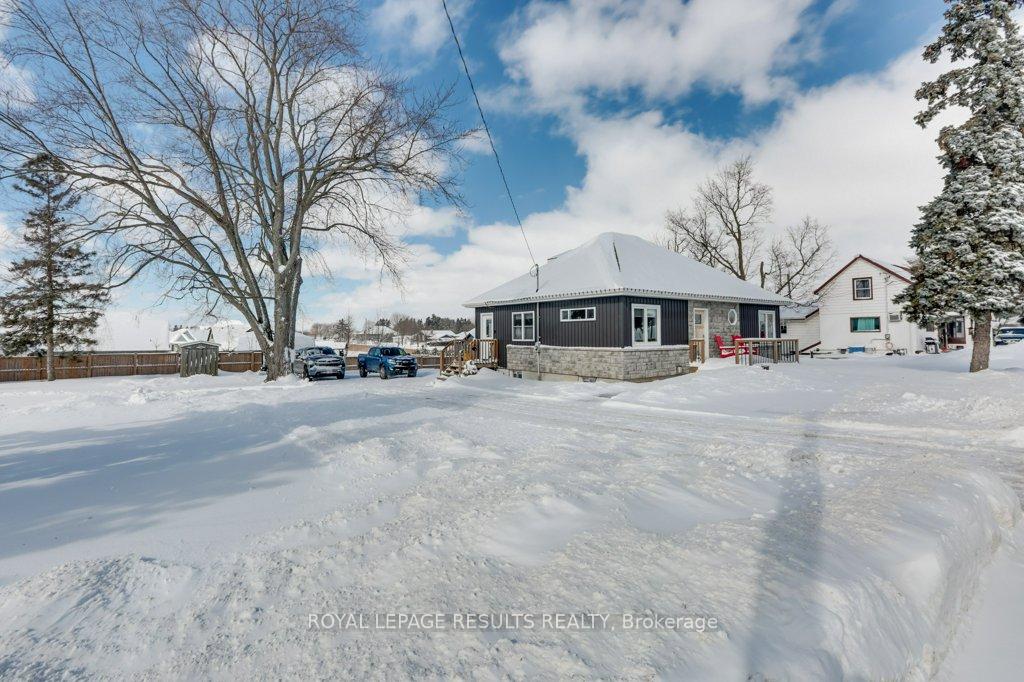 Photo 2 of 13301 Imperial Road, Malahide, Lyons — HOMEH