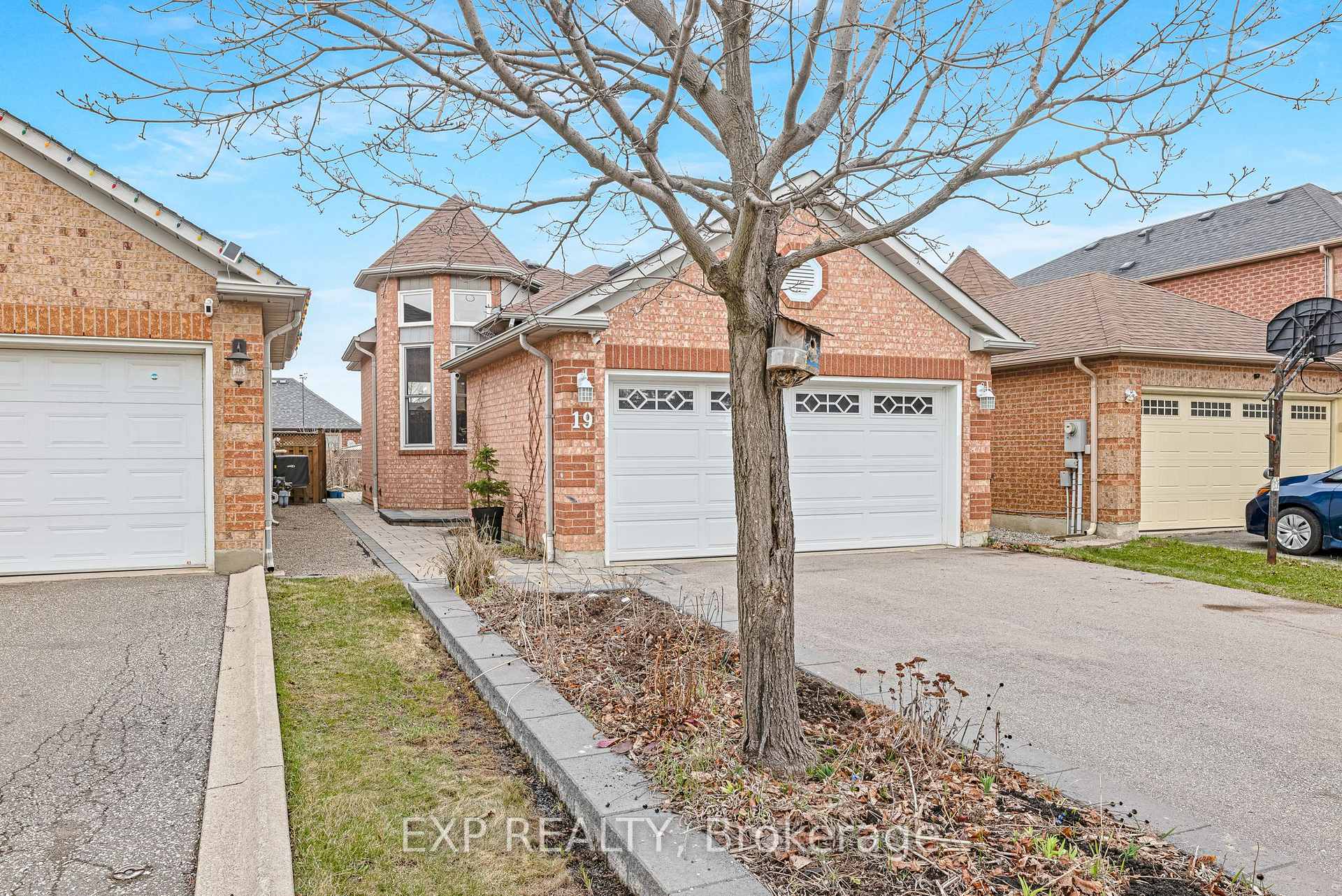 Front of 19 Silkwood Crescent