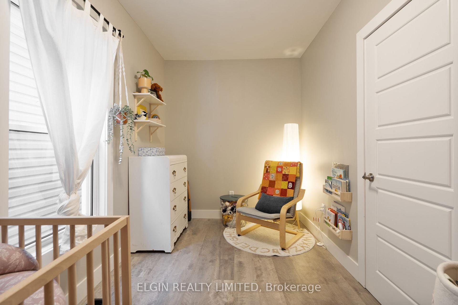 Photo 16 of 14 Eagle Street, St. Thomas — HOMEH