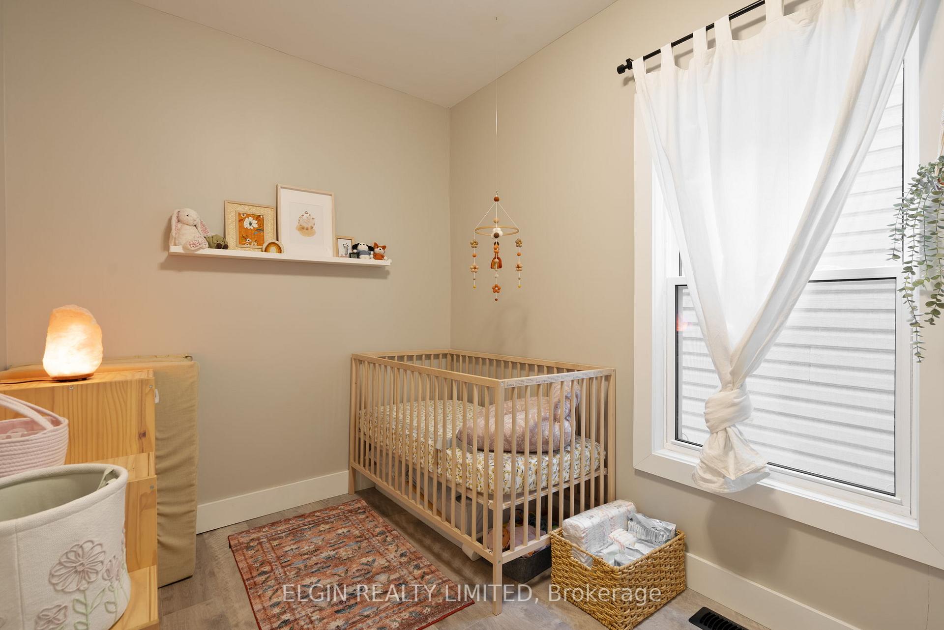 Photo 17 of 14 Eagle Street, St. Thomas — HOMEH