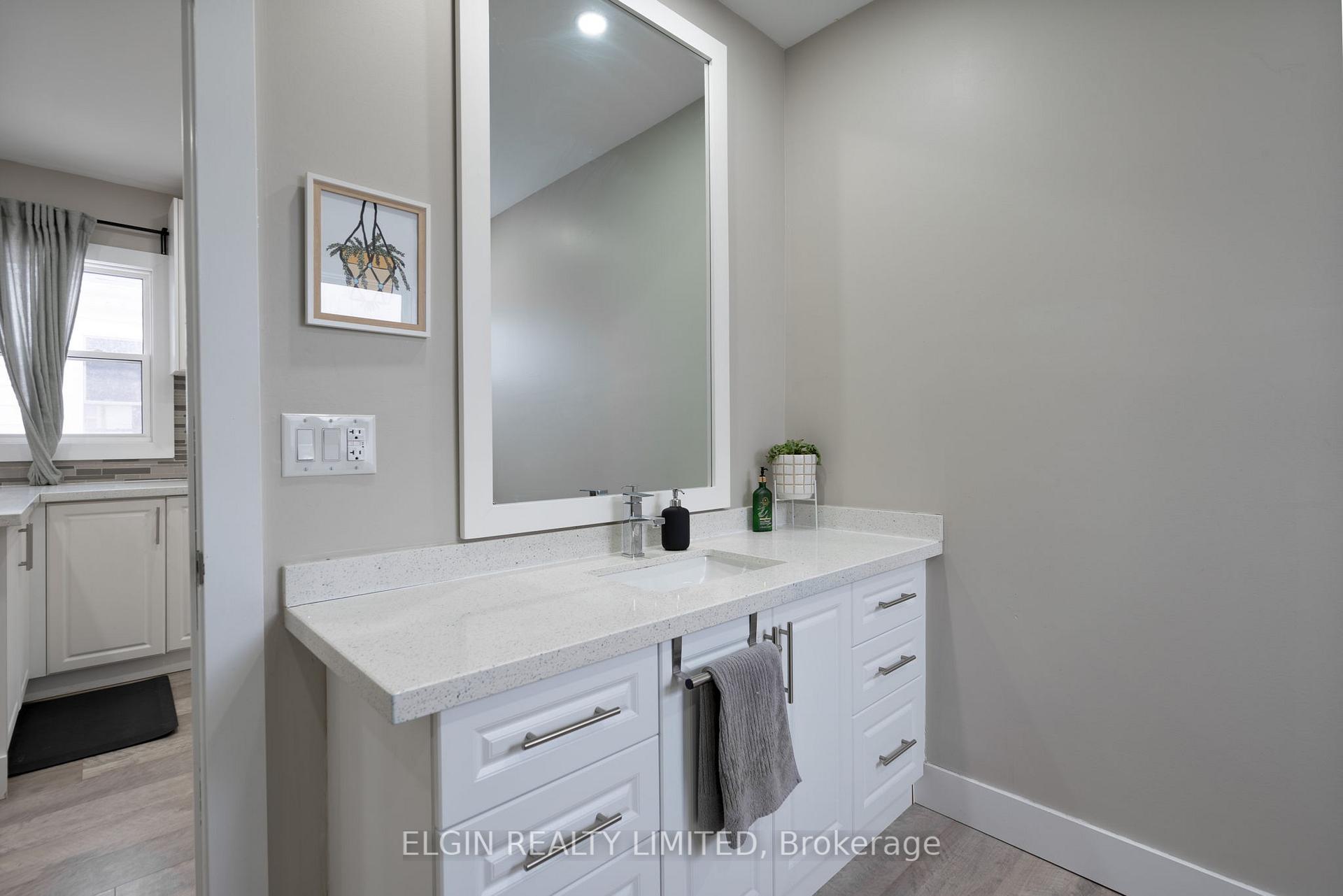 Photo 19 of 14 Eagle Street, St. Thomas — HOMEH