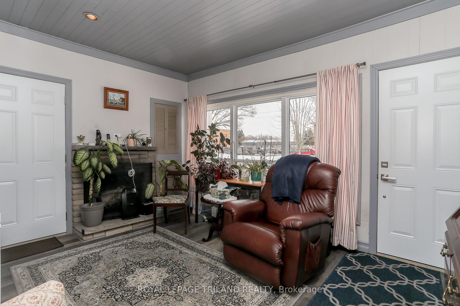 Photo 5 of 96 Mandeville Road, St. Thomas — HOMEH
