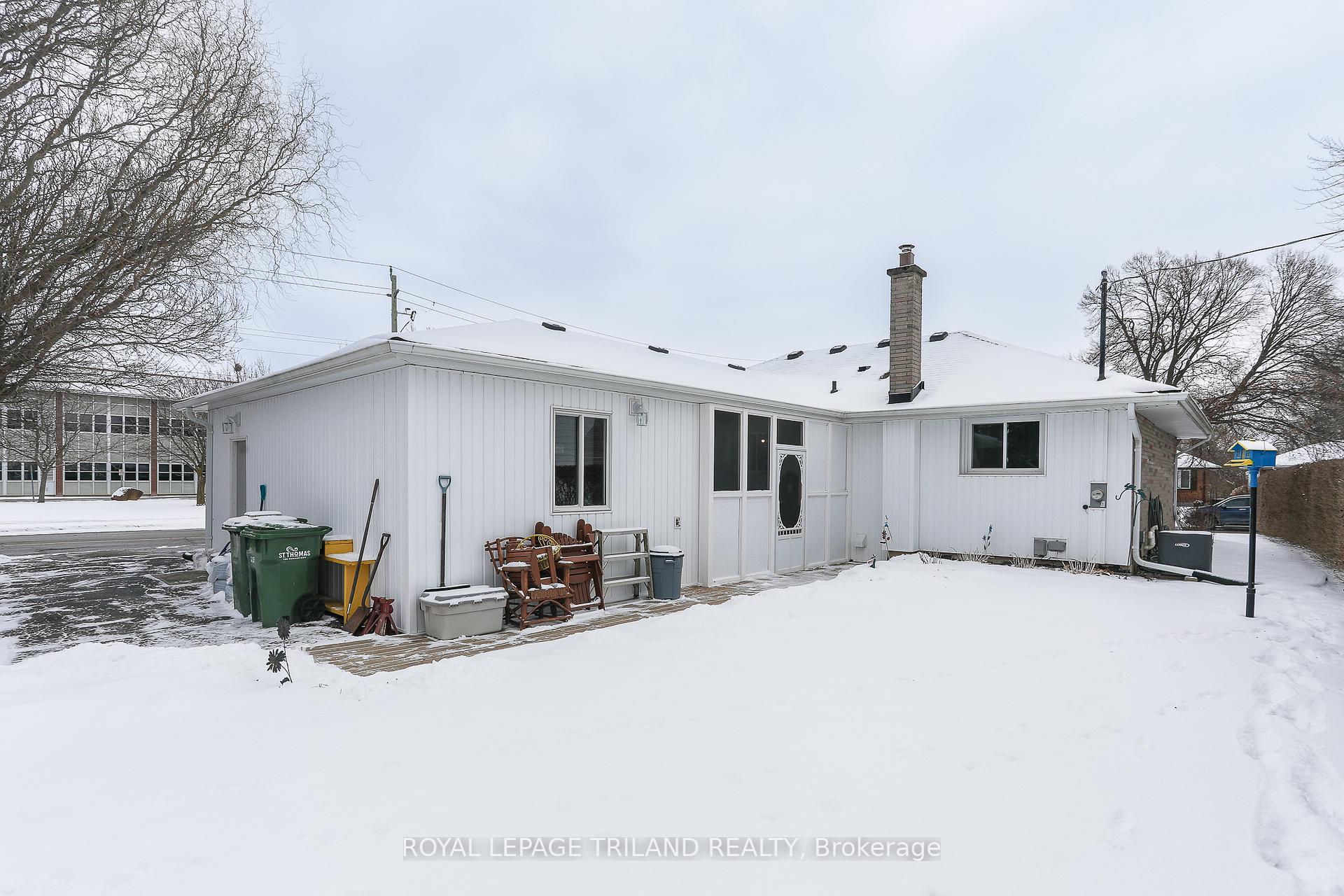 Photo 33 of 96 Mandeville Road, St. Thomas — HOMEH