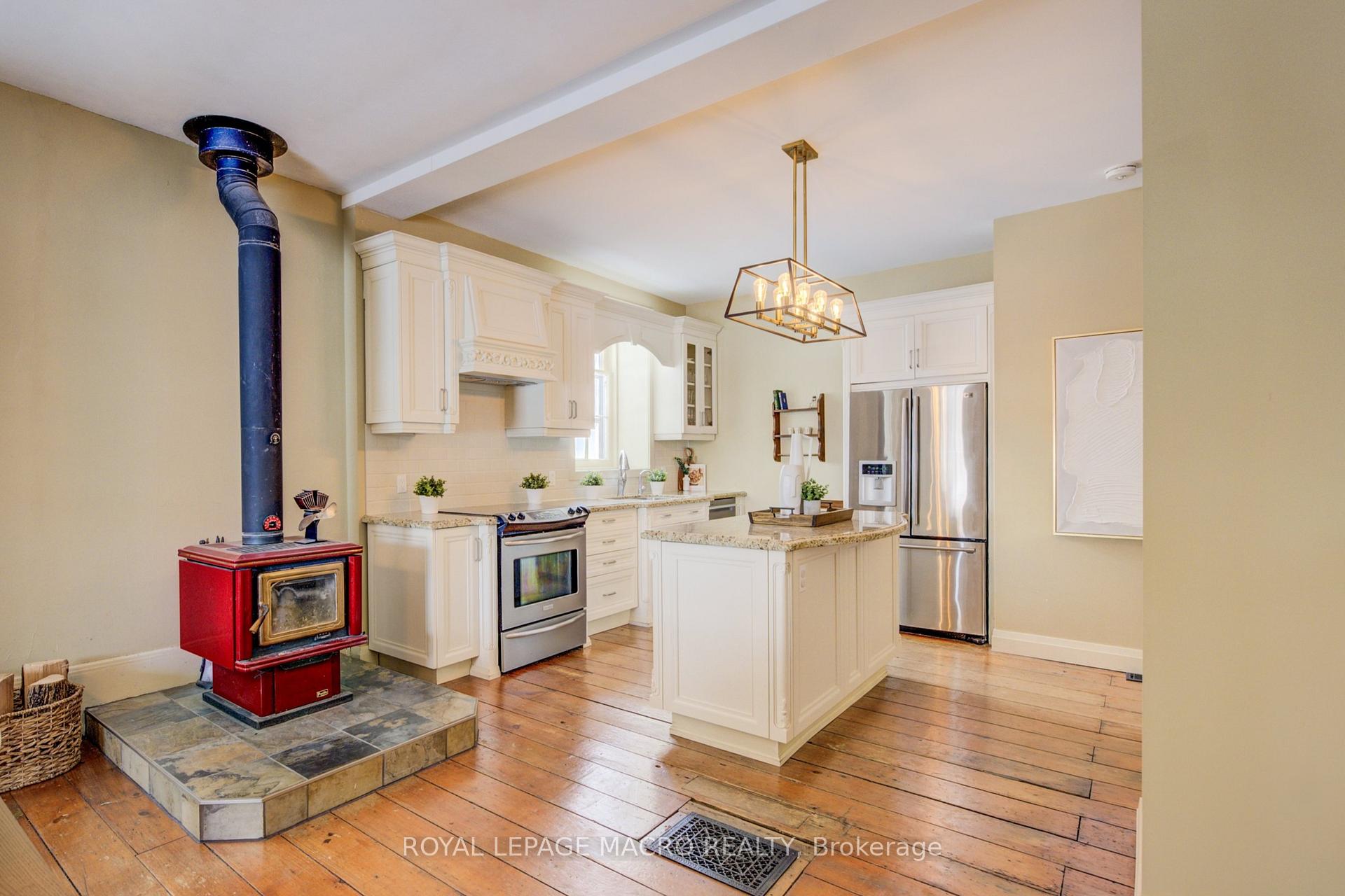 Photo 33 of 1905 8 Concession W, Hamilton, Rural Flamborough — HOMEH