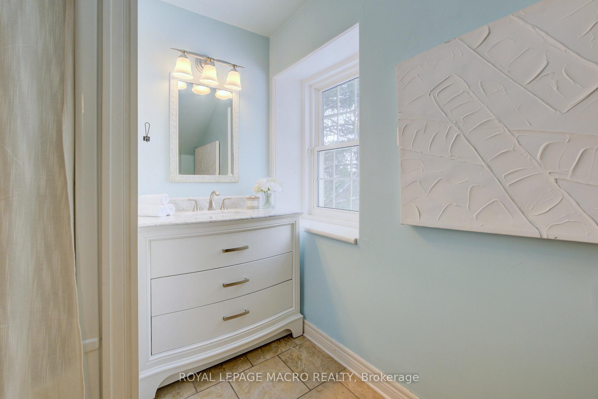 Photo 16 of 1905 8 Concession W, Hamilton, Rural Flamborough — HOMEH