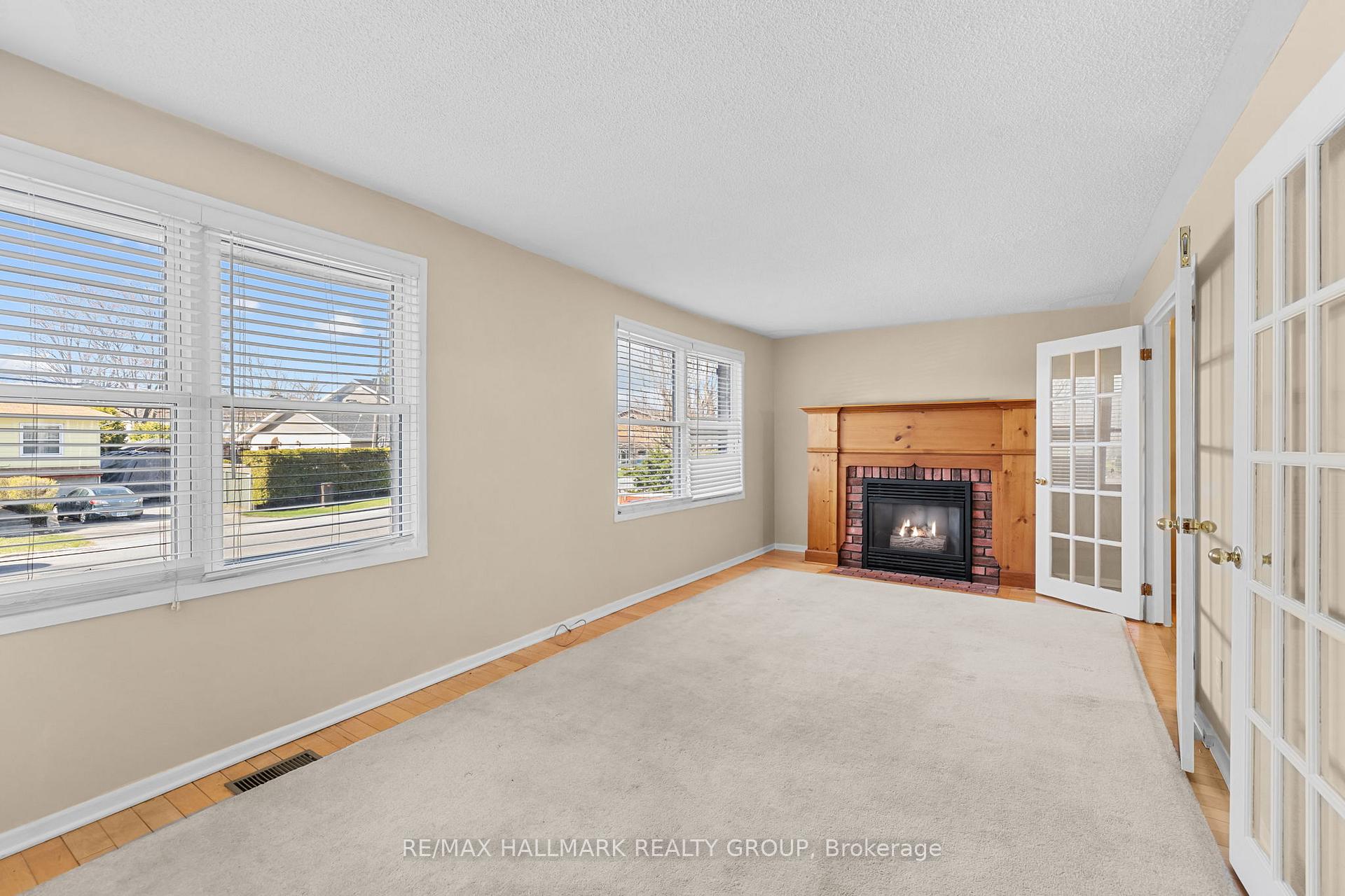 Photo 9 of 1422 Goth Avenue, Ottawa, Blossom Park/Kemp Park/Findlay Creek — HOMEH