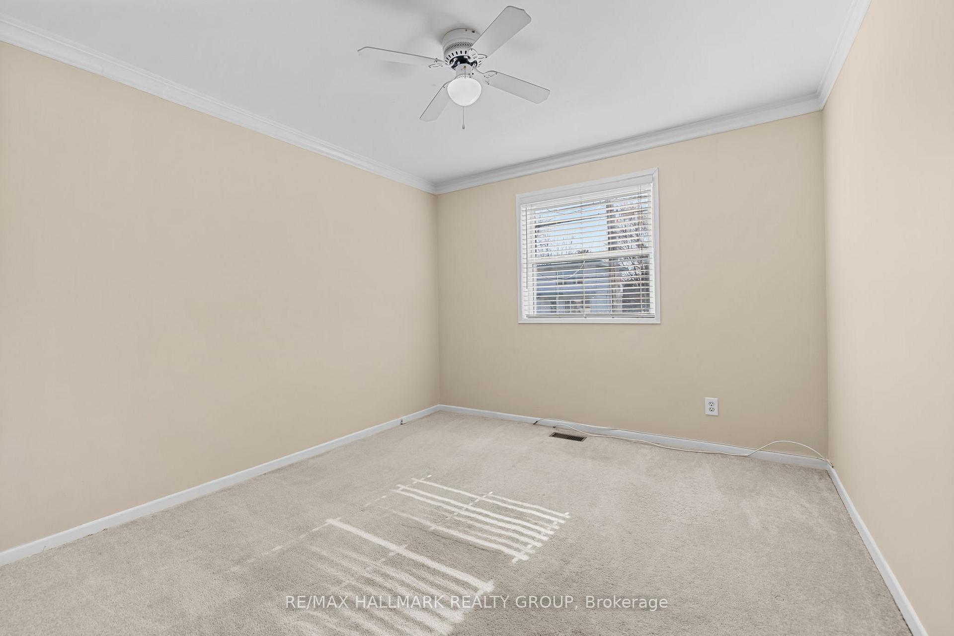 Photo 10 of 1422 Goth Avenue, Ottawa, Blossom Park/Kemp Park/Findlay Creek — HOMEH