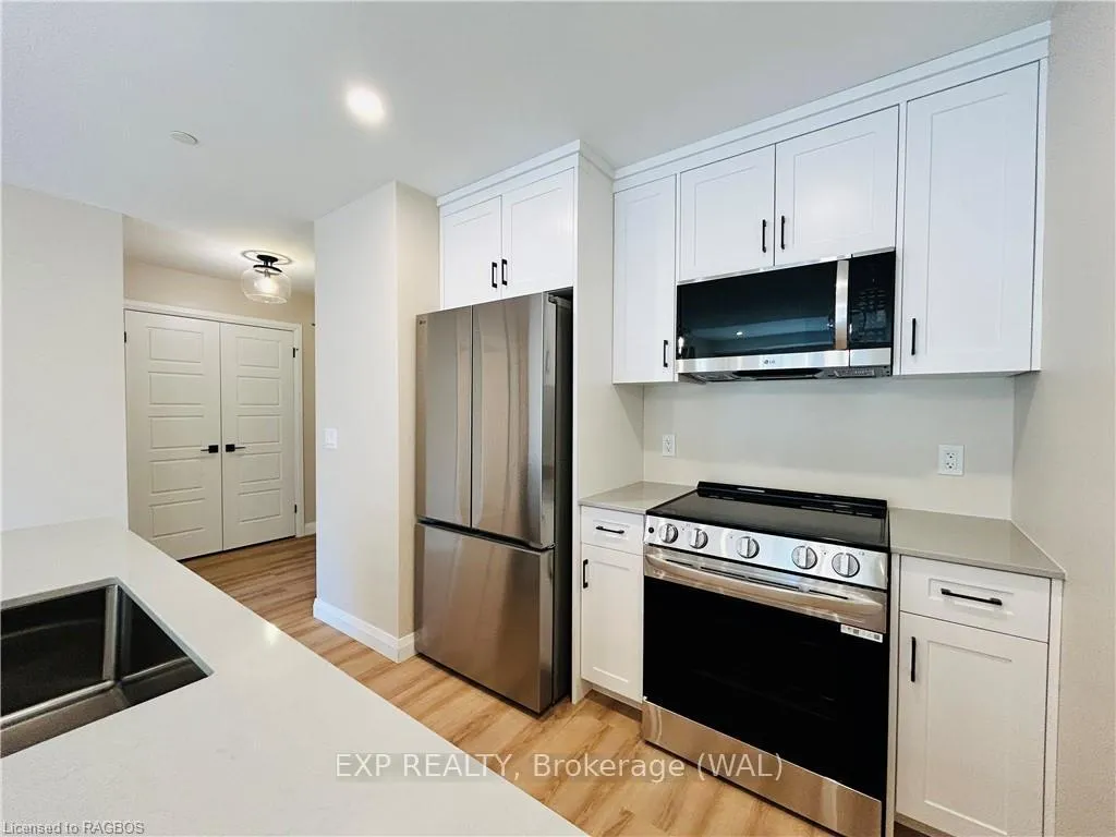 Front of Unit 111, 101 Eastridge Road