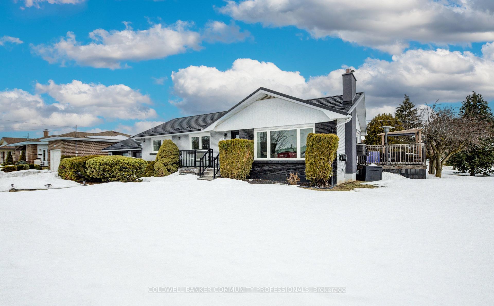 Photo 3 of 23 Calvert Avenue, Hamilton, Greenford — HOMEH