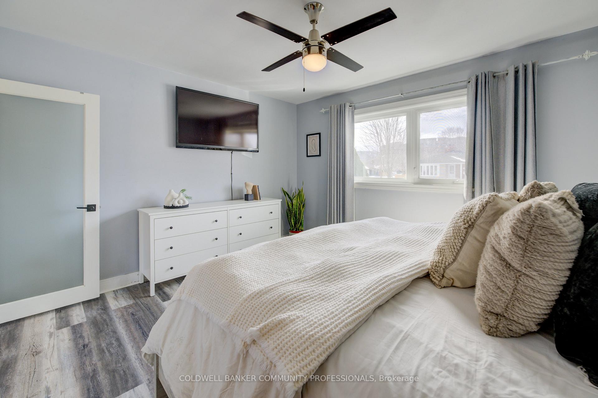 Photo 23 of 23 Calvert Avenue, Hamilton, Greenford — HOMEH