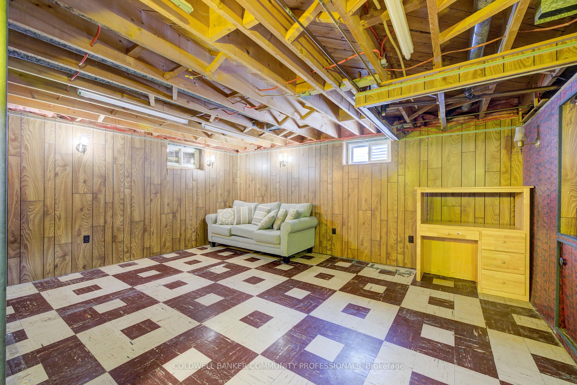 Photo 32 of 23 Calvert Avenue, Hamilton, Greenford — HOMEH