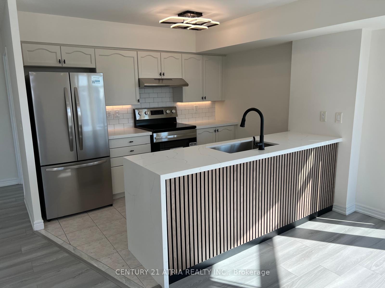 Photo 5 of Unit 1110, 135 Pond Drive, Markham, Commerce Valley — HOMEH