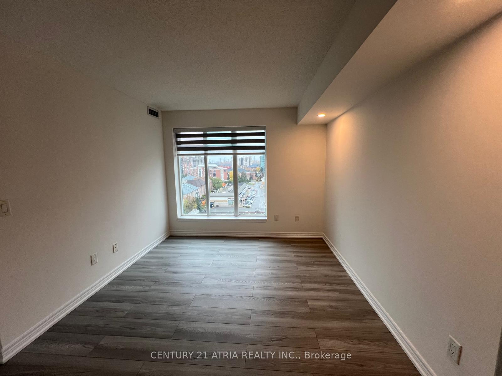 Photo 18 of Unit 1110, 135 Pond Drive, Markham, Commerce Valley — HOMEH