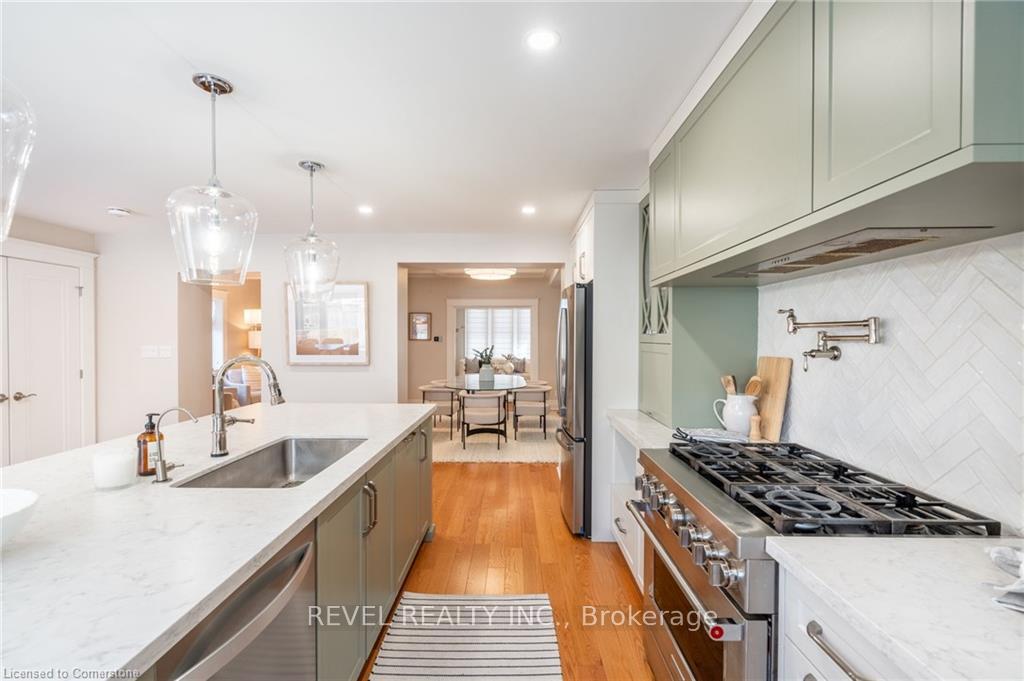 Photo 17 of 60 Kensington Avenue S, Hamilton, Delta — HOMEH