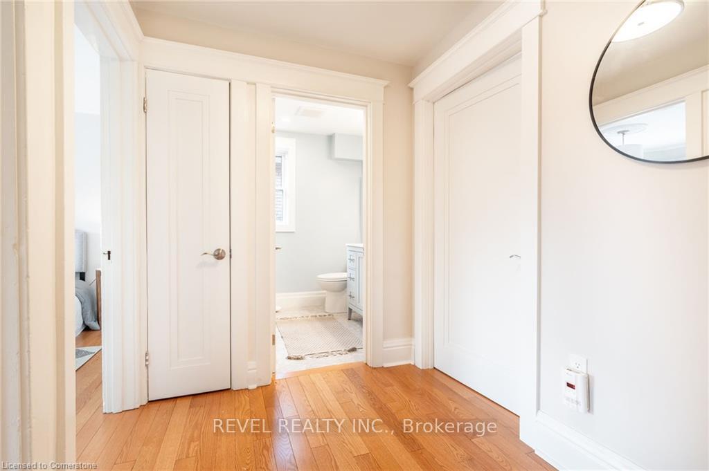 Photo 22 of 60 Kensington Avenue S, Hamilton, Delta — HOMEH