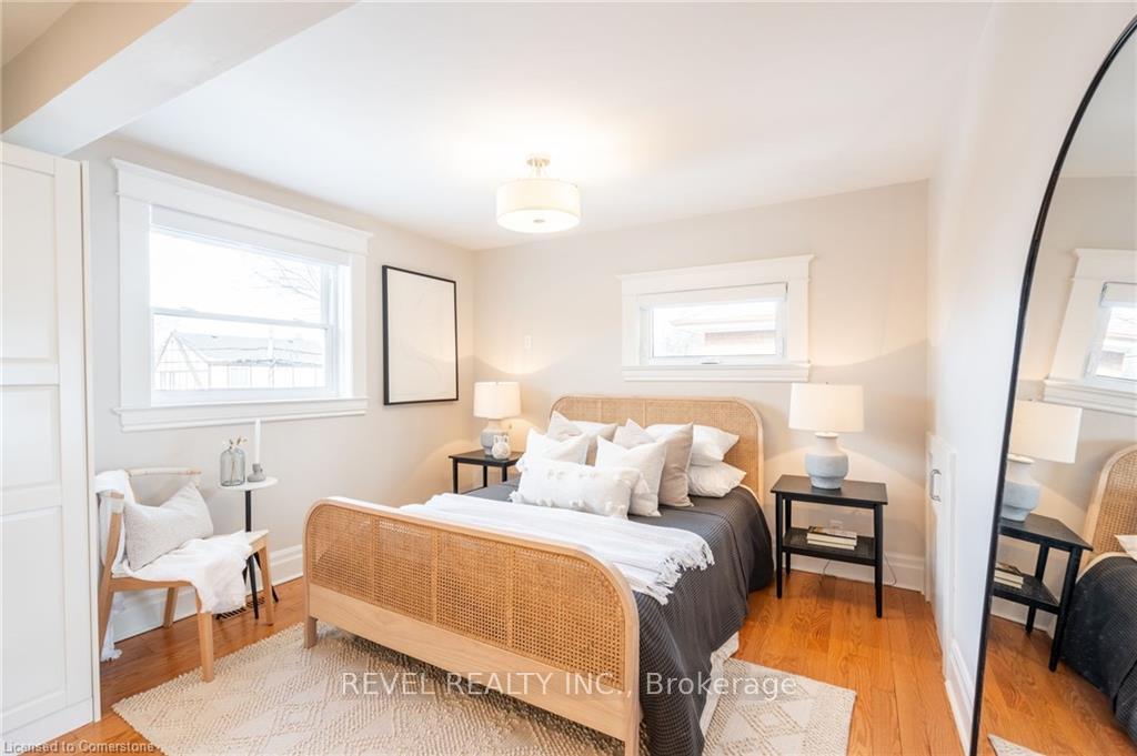 Photo 26 of 60 Kensington Avenue S, Hamilton, Delta — HOMEH