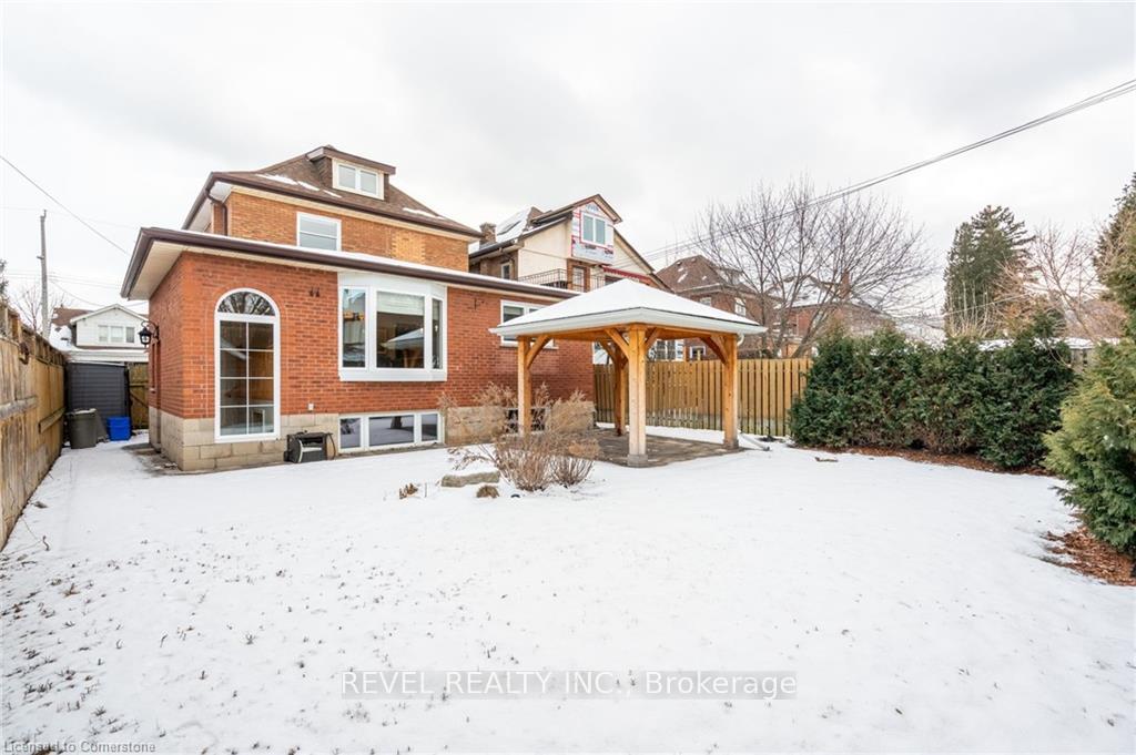 Photo 48 of 60 Kensington Avenue S, Hamilton, Delta — HOMEH