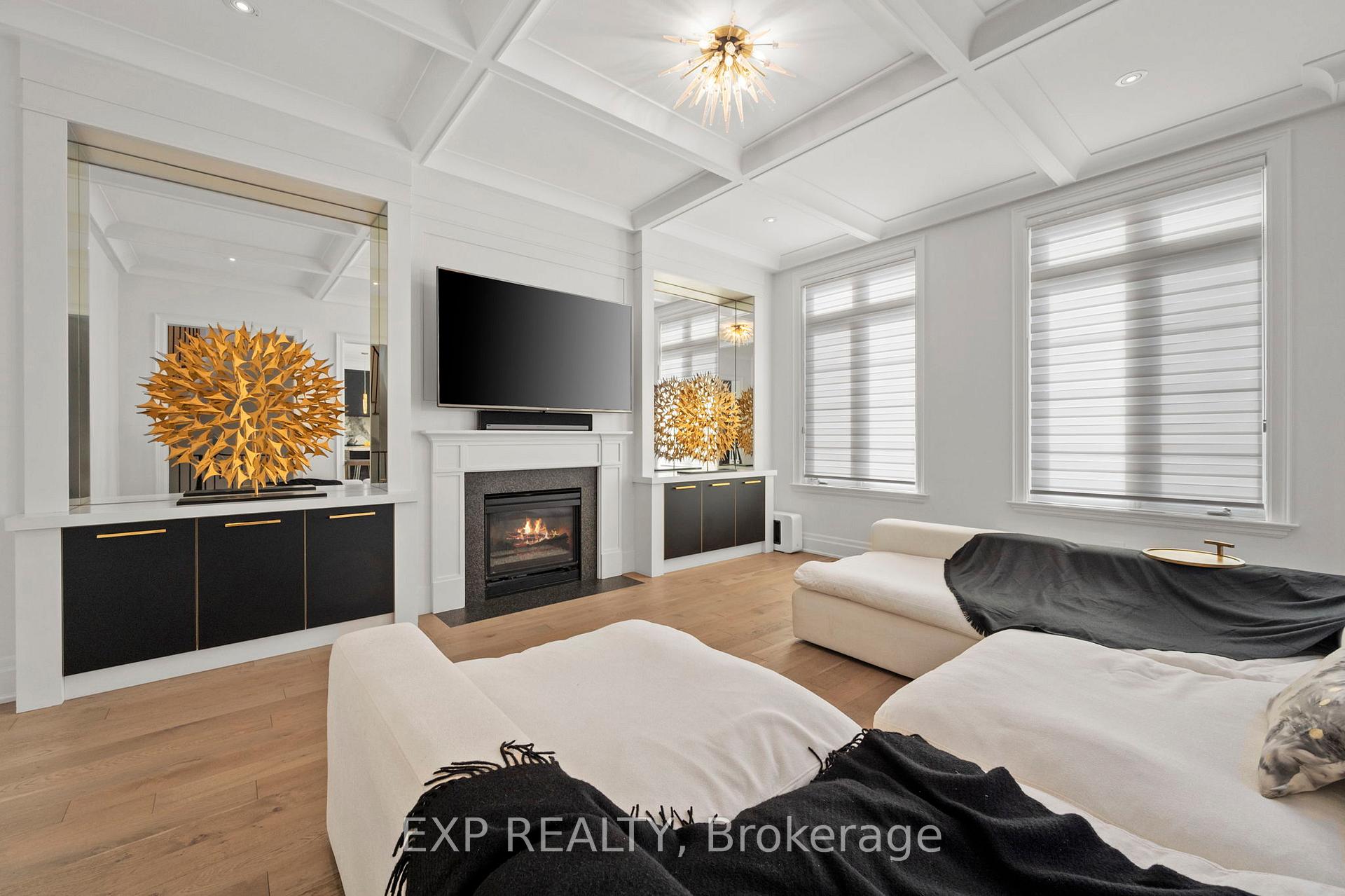 Photo 9 of 102 Vines Place, Aurora, Bayview Southeast — HOMEH